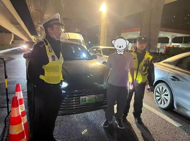 好友“接力”酒驾双双被查 同一车辆半小时内再落法网