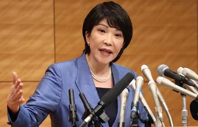 日本最新民调出炉 高市早苗迎来三变数 政坛风云变幻