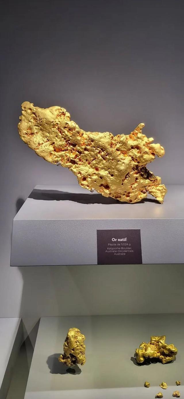 中国女子从法国盗走6公斤自然金块 博物馆安保再受质疑