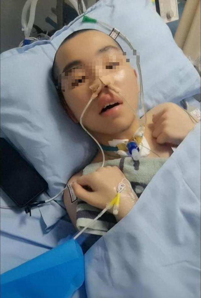 律师解读男生被女同学击打瘫痪 玩笑酿成悲剧