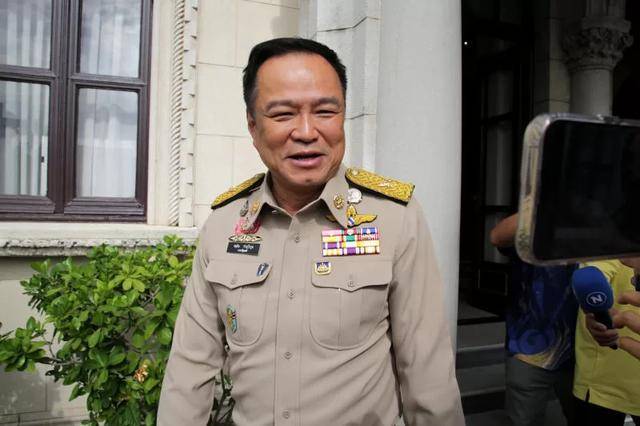 印度派专机接500名KK园区遣返人员 逃离诈骗窝点