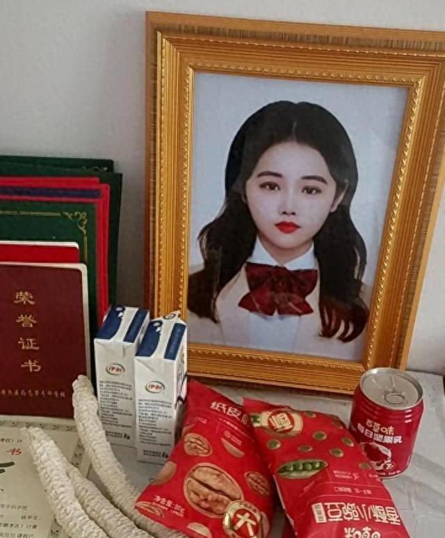 22岁女医学生被软饭男掐死 PUA悲剧引发社会关注