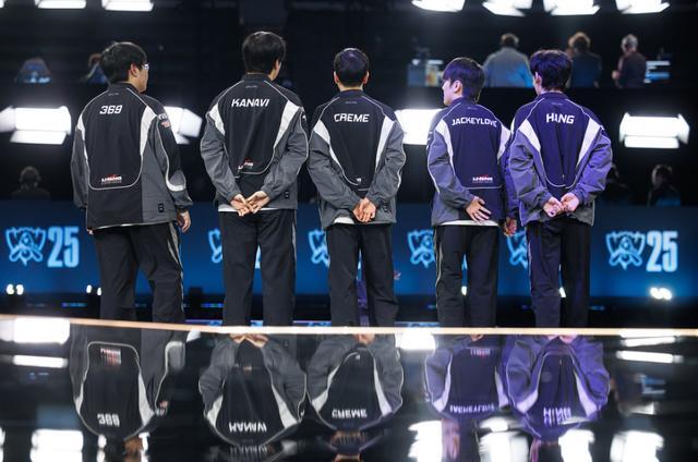 TES成为LPL仅存的希望，面对强大的对手T1，TES还能走得更远吗？ 中野博弈成关键