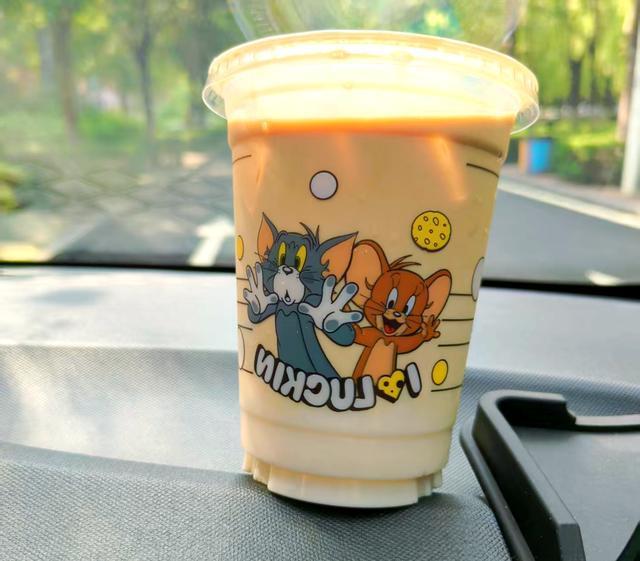 从7元涨到40元奶皮子一天一个价 供需失衡引关注