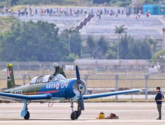 珠海航展禁止日本人入内 日方没想到中国来硬的 日本记者被拒门外