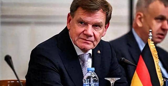 被中方晾了一个月后 德外长老实了 务实合作成主调