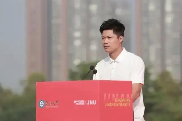 蘇炳添宣布正式退役 回顧21年跑道時(shí)光