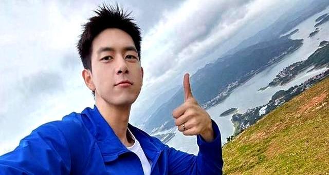 李现西藏徒步 “东说念主生是郊外”践行者！