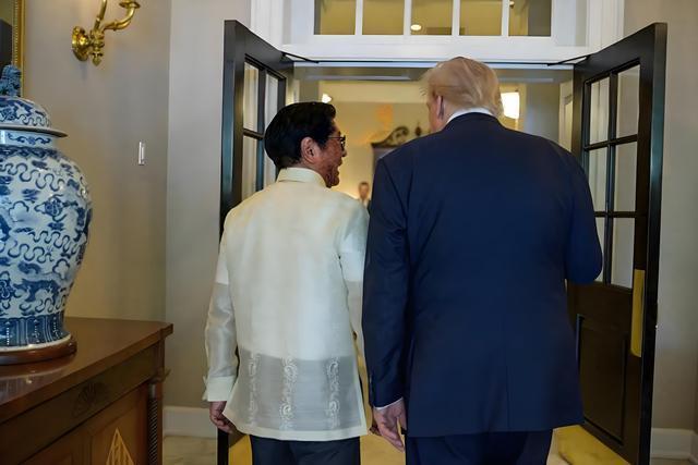 35亿军援砸向菲律宾！美国南海拱火藏毒招 搅局南海步步紧逼