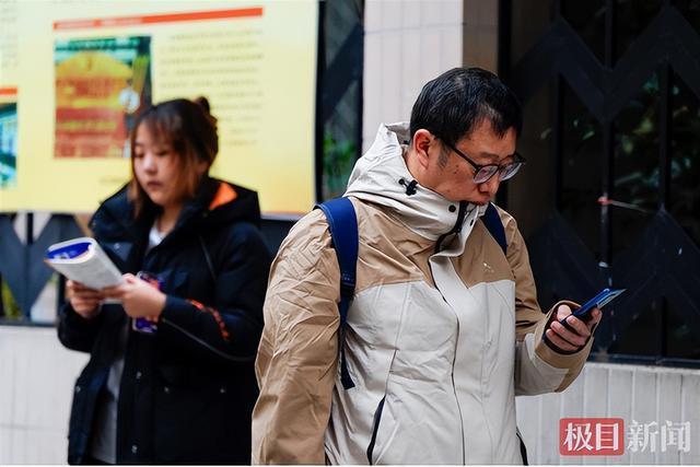 男子35岁当老总55岁考研 追梦不分年龄