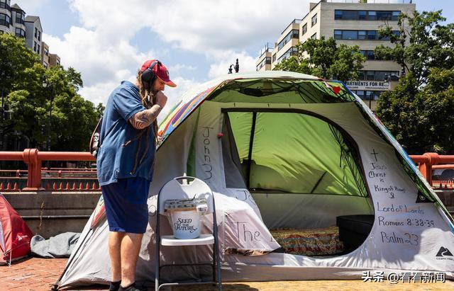 美“斩杀线”：从社会托底到个人兜底 制度下的脆弱生存