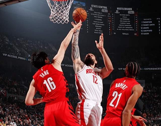 火箭再负开垦者 惨遭双杀士气低垂