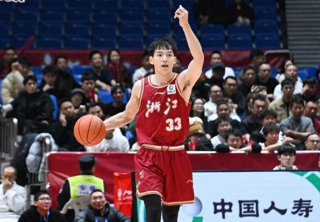 CBA历史第4 现役第1！吴前1276三分超张庆鹏 将追西热力江 三分王之路