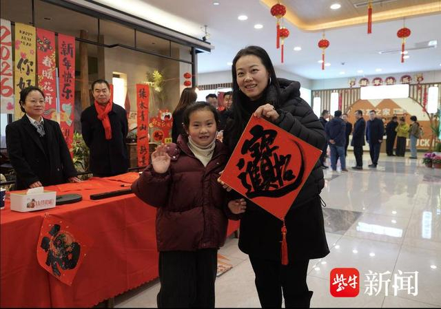 春运只为奔赴那一场共同的团圆 数十亿人次的温暖迁徙