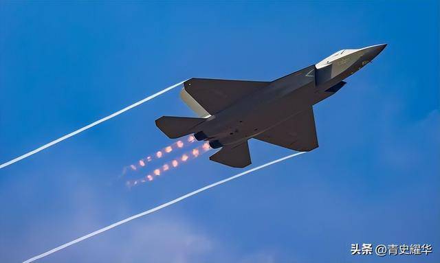 如何看待涡扇-19的性能 强得离谱引发热议