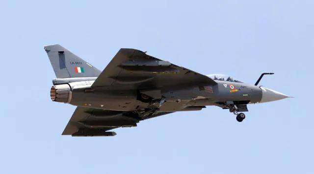 如何看待印度空军今年已摔三架飞机 光辉战机信任危机