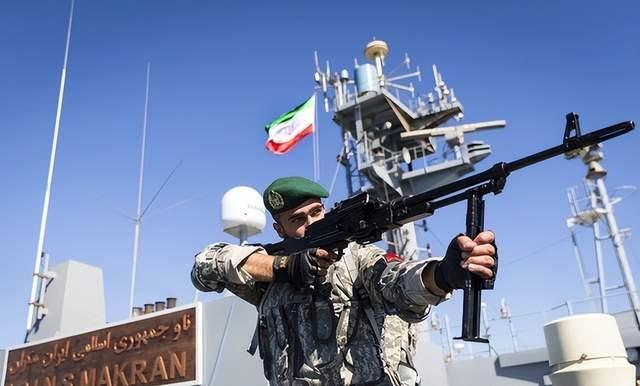 特朗普呼吁他国帮忙 吹嘘帮中国船通过霍尔木兹海峡