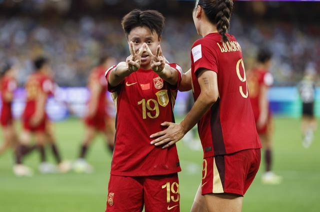 张琳艳点球制造细节画面公布 公正判罚消除争议