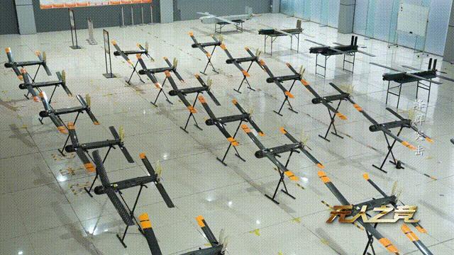 国产无人机蜂群系统首次全流程公开 展现强大作战能力