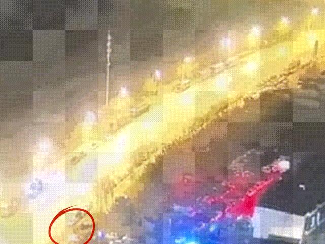 大连18辆车被砸案告破 警方迅速锁定嫌疑人