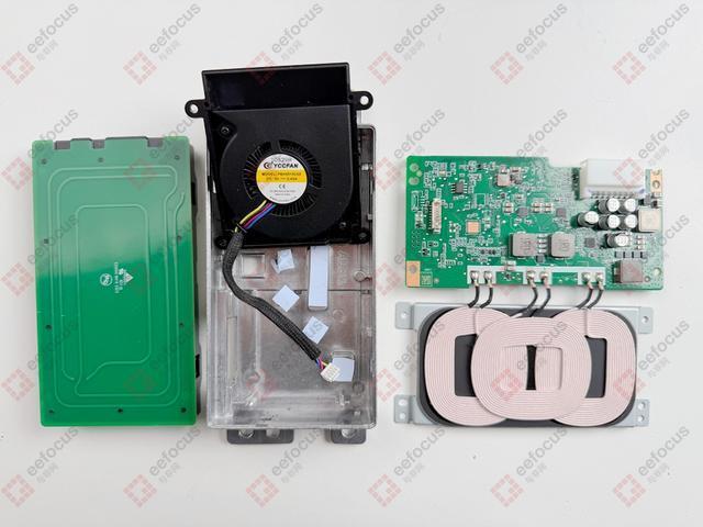 小米发布新一代SU7拆解 揭秘车载无线充电模块