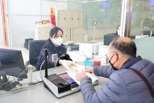 4月新规扎堆落地与民生紧密相关 多项费用取消惠民利民