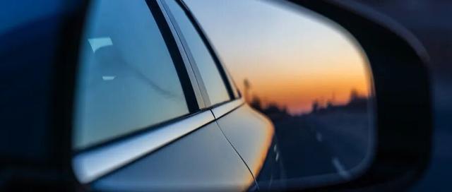 2026年你还会买燃油车吗 保值率跌生态缩