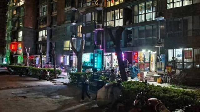 楼下开店楼上叫苦!燕郊燕京航城“住改商”乱象调查