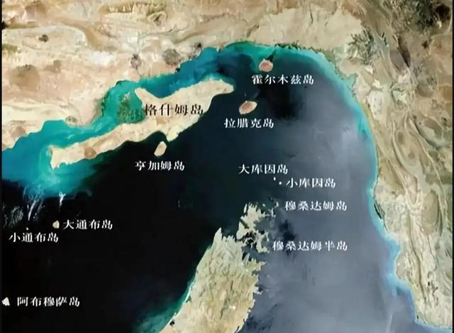 特朗普突然“掀了桌子”？乌克兰面临断援危机