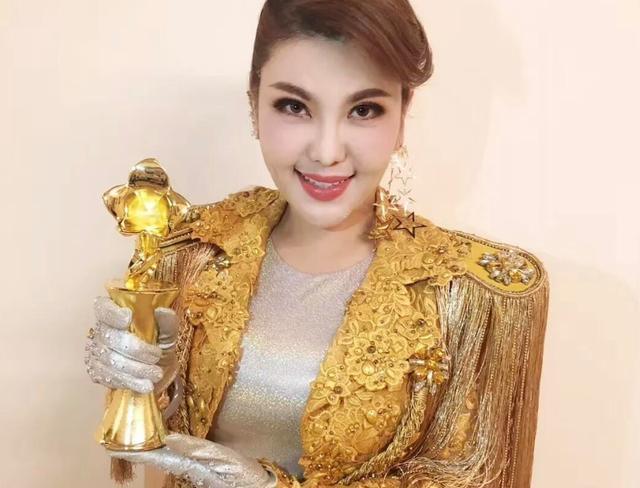 乌兰图雅没有一句solo 从争议到认可的翻红之路