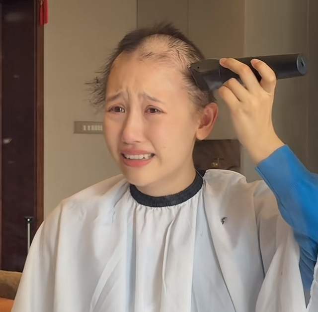网红“一栗小莎子”因癌症剃光头 健康才是首位