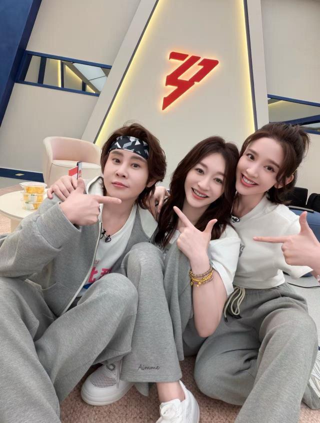 王濛 性格耿直又见不得美人儿落泪 真性情回应节目争议