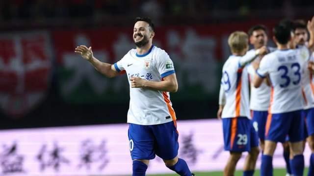 破釜沉舟年轻化,泰山赢了 年轻球员闪耀赛场