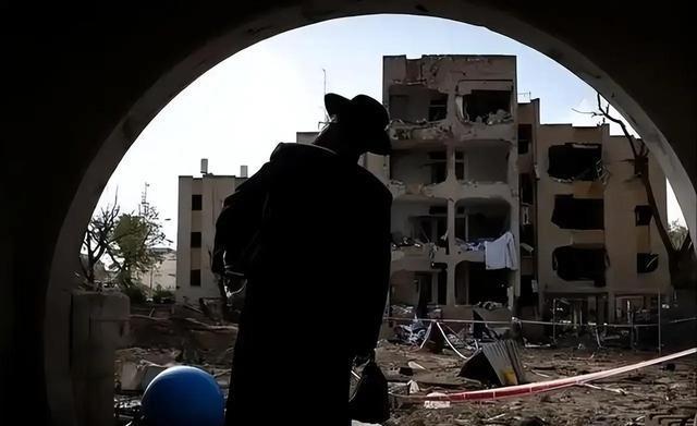 美国面临关键弹药库存不足 速胜神话破灭