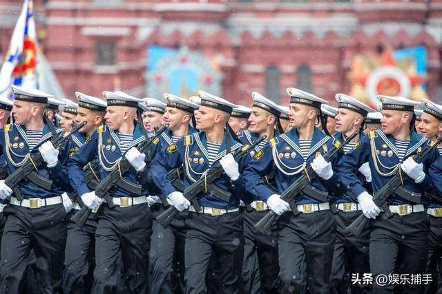 俄胜利日阅兵罕见取消地面军备展示 前线优先的理性选择