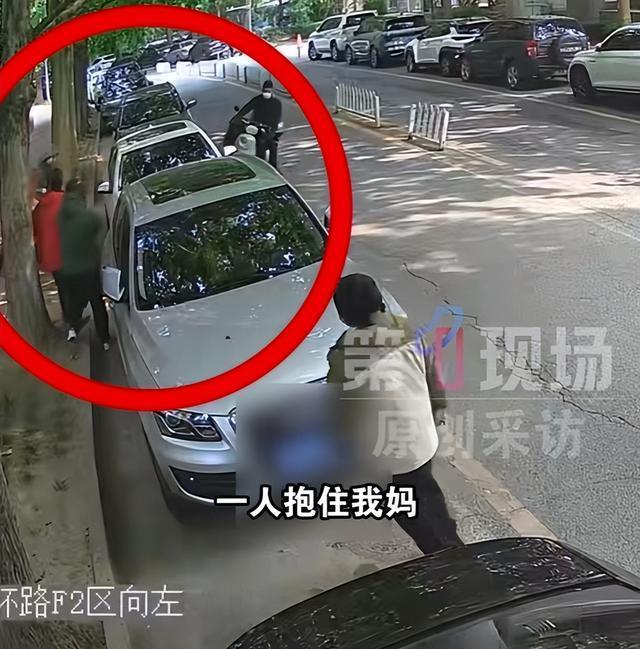 7人蒙面抢走2岁幼童 主谋是孩子父亲 家庭悲剧背后的冷漠与预谋