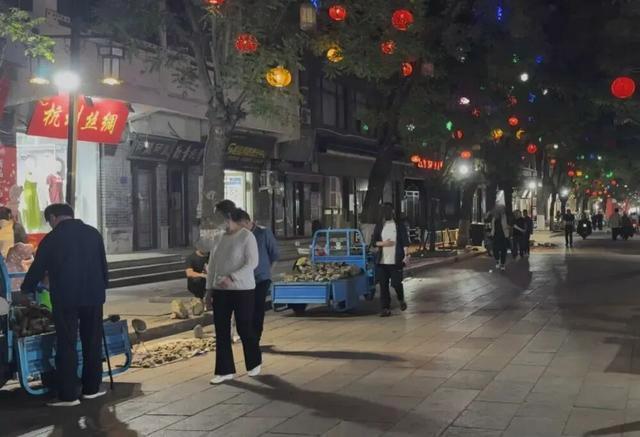 “最严禁令”下泰山石照卖不误 线上线下违规销售依旧