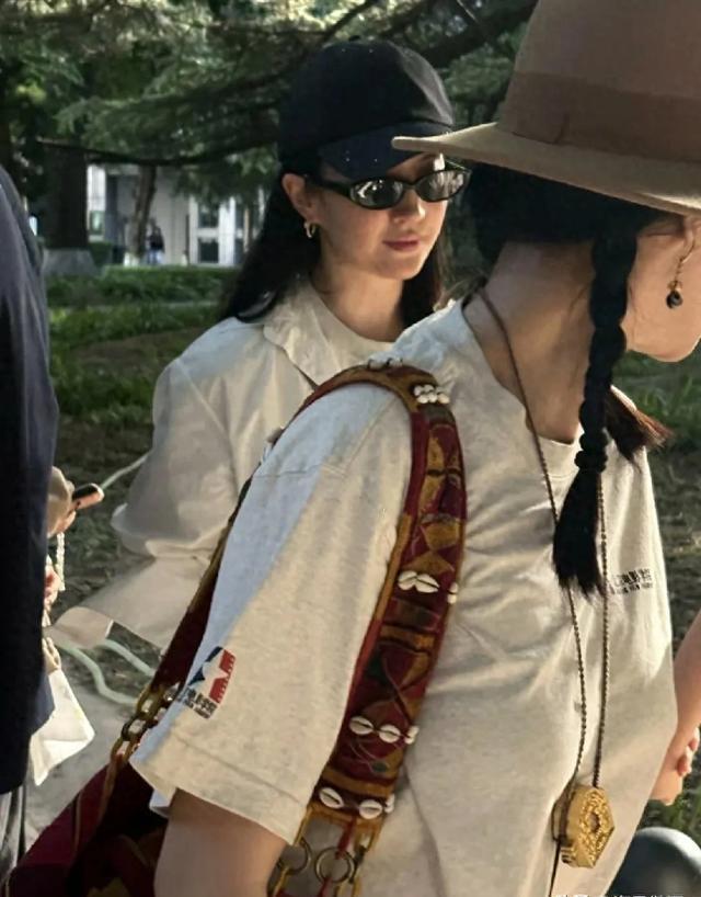 刘亦菲一点法令纹没有