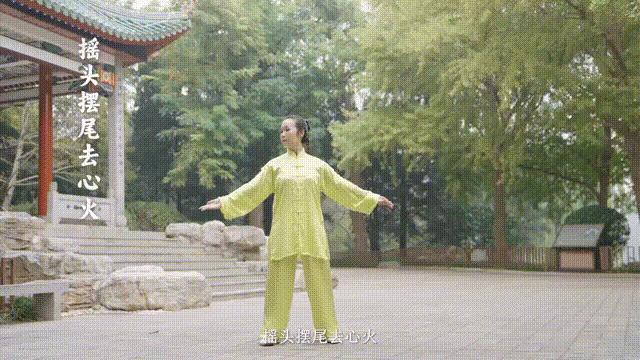 跟練八段錦認(rèn)準(zhǔn)官方教材 告別瞎練，科學(xué)養(yǎng)生