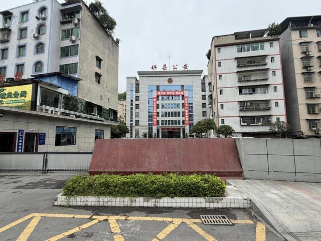办五粮液案却扣押茅台三年后酒在哪 跨省执法疑云重重