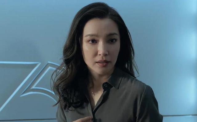 53岁李冰冰状态 中年女明星的职场与健康抉择