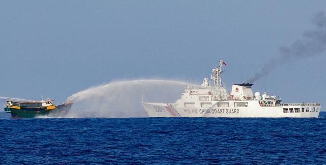 中国反将日本一军 冲之鸟礁之问