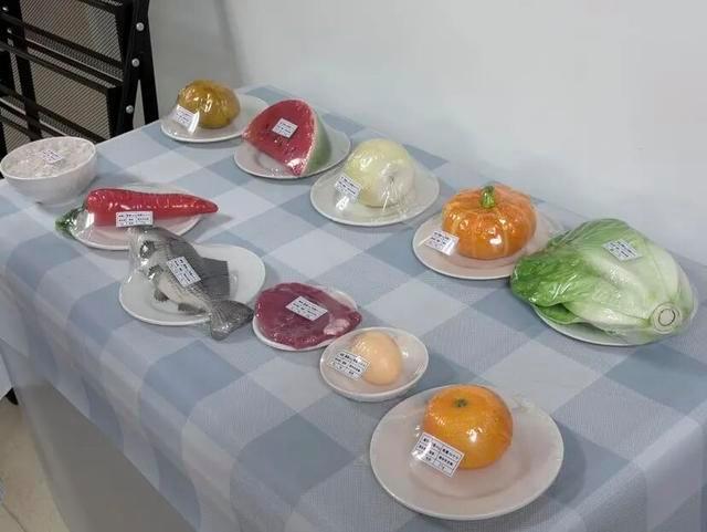 医生提醒“糖友”切勿贪嘴 夏日酸甜饮食需谨慎
