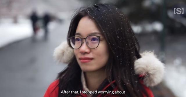 王虹戴卡地亚且衣品好 打破学者刻板印象