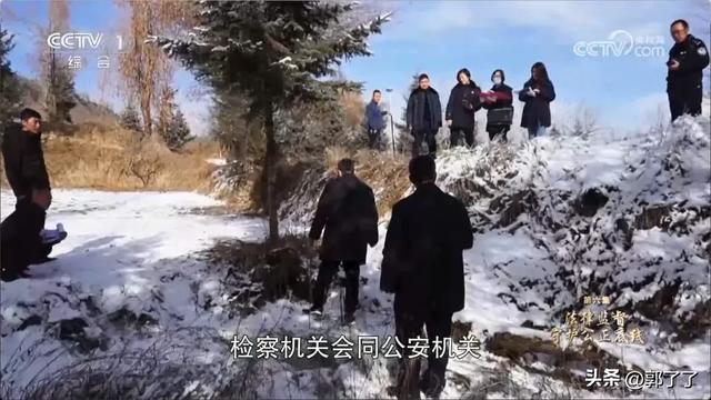 男子杀老板后扮女装取现28万改判死缓 最高检抗诉成功