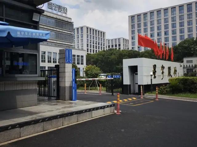 被羞辱式劝退的应届生再也不信家文化 从期待到失望的转变