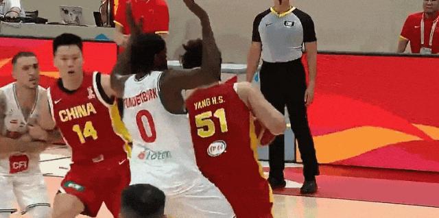 杨瀚森19分9板3助 中国男篮险胜黎巴嫩