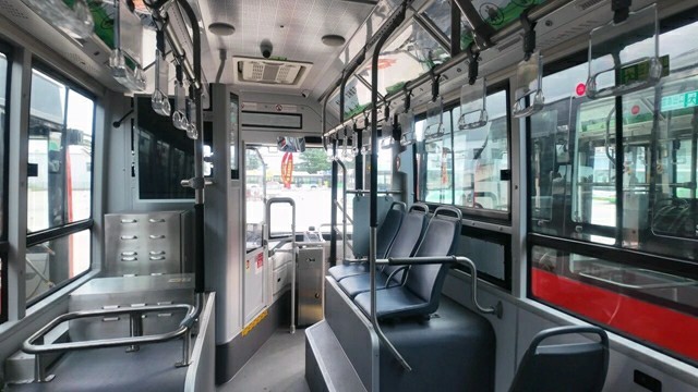 座椅配USB接口!威海50辆纯电公交车正式“上岗”