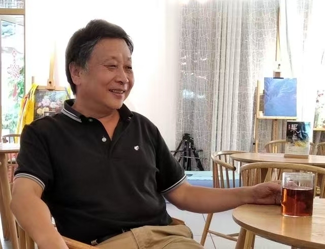 一纸素笺绘山河——姚叶红做客成都若谷书院,现场挥毫泼墨示范创作