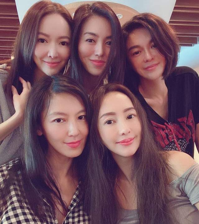 王力宏塌房后坑了周杰伦 招妓化名＂周先生＂